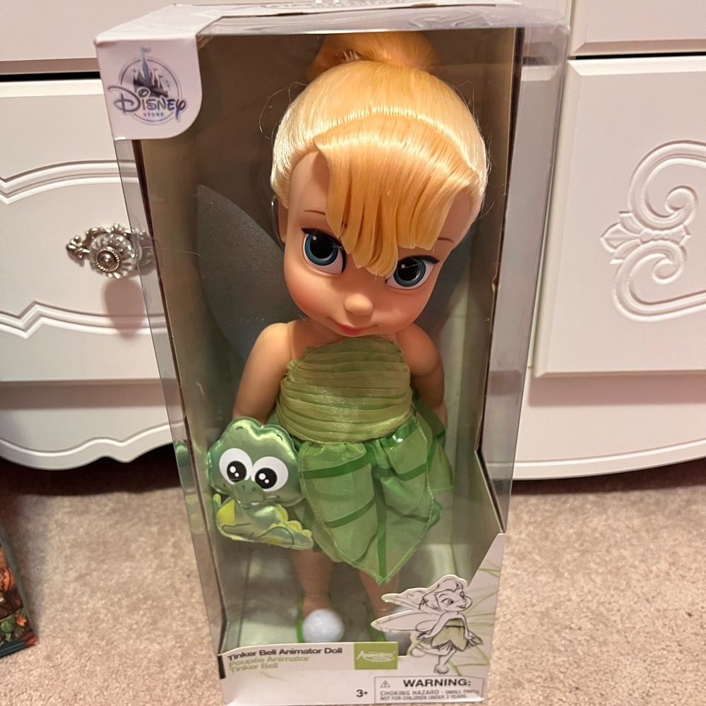 Disney Tinker bell Animator doll new in box